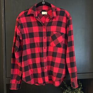 Aritzia Wilfred Free Buffalo Plaid Flannel